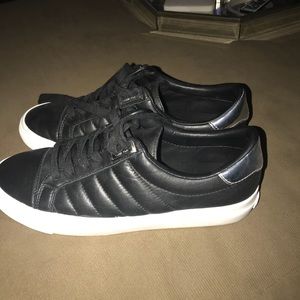 Calvin Klein Vance Black silver sneakers sz 8.5